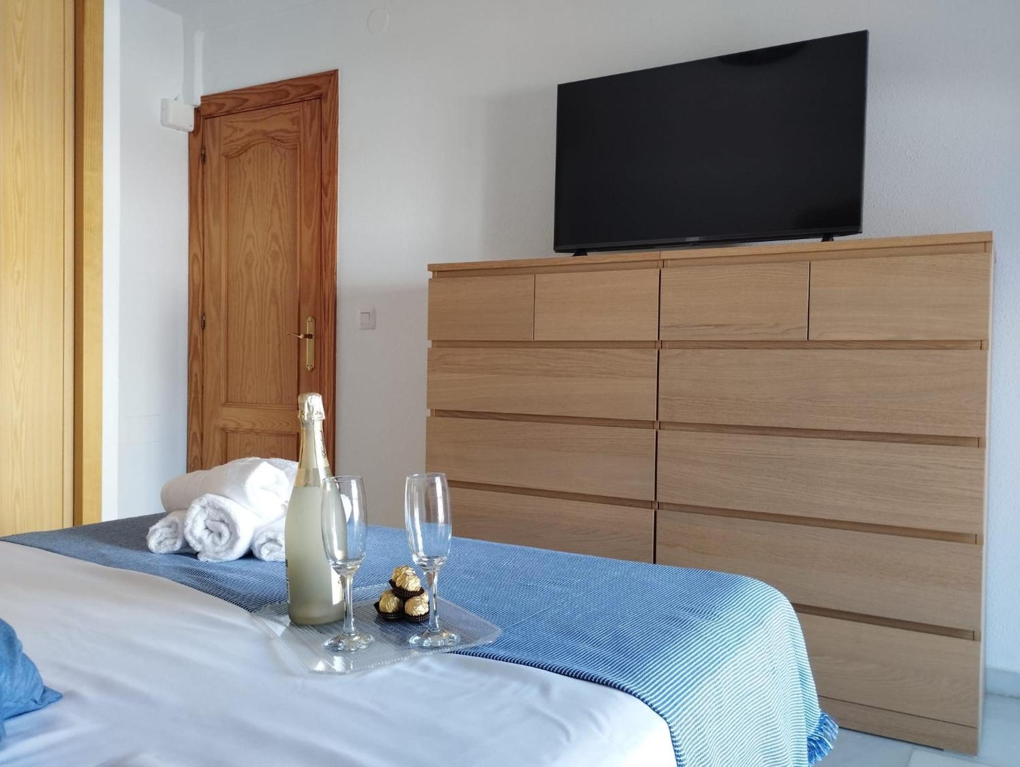 Apartamentos Playacala La Cala Del Moral Eksteriør billede